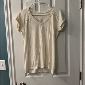 Arc'teryx Cream Short Sleeve V-Neck Tee